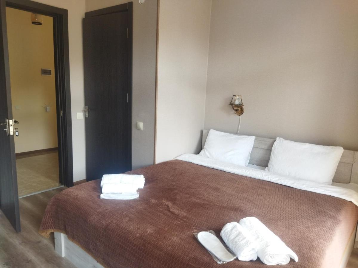 Discover Kazbegi Hotel Экстерьер фото